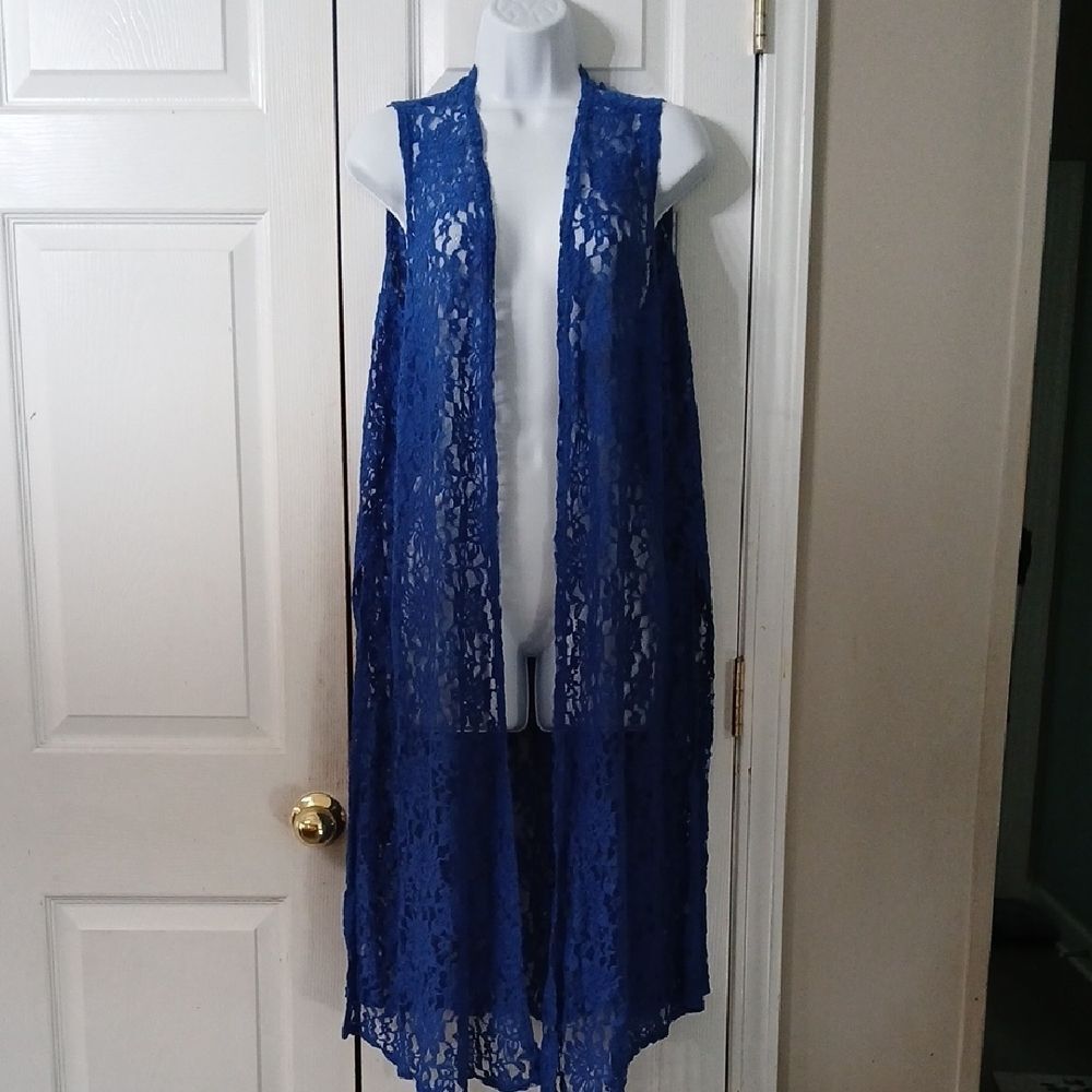 LuLaRoe Joy Vibrant Royal Blue Lace Vest Duster Sz M NWT - Picture 1 of 8